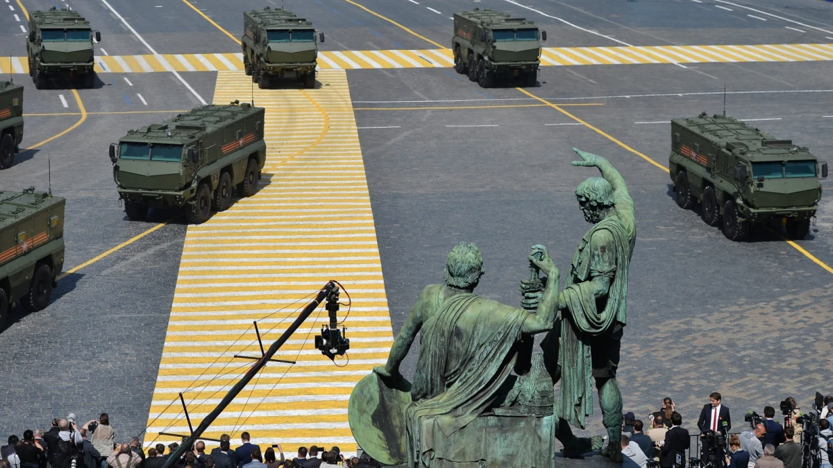 Rosja wysłała rakiety balistyczne Iskander-M do obwodu kaliningradzkiego - informację, podaną wcześniej przez estońskie media, potwierdził w rozmowie z agencją Reutera przedstawiciel wywiadu USA. W jego ocenie dyslokacja systemu może się okazać w istocie "nieszkodliwa".