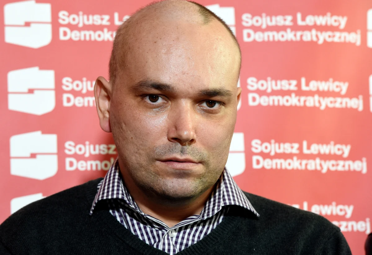 Zróbcie prezent chorym i zalegalizujcie medyczną marihuanę - apelował przed Sejmem chory na nowotwór Tomasz Kalita, były rzecznik Sojuszu Lewicy Demokratycznej. Domagał się, aby jak najszybciej uchwalić ustawę w tej sprawie.