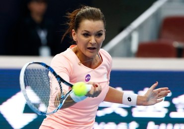 Turniej WTA w Tiencinie: Radwańska w ćwierćfinale, porażka Linette