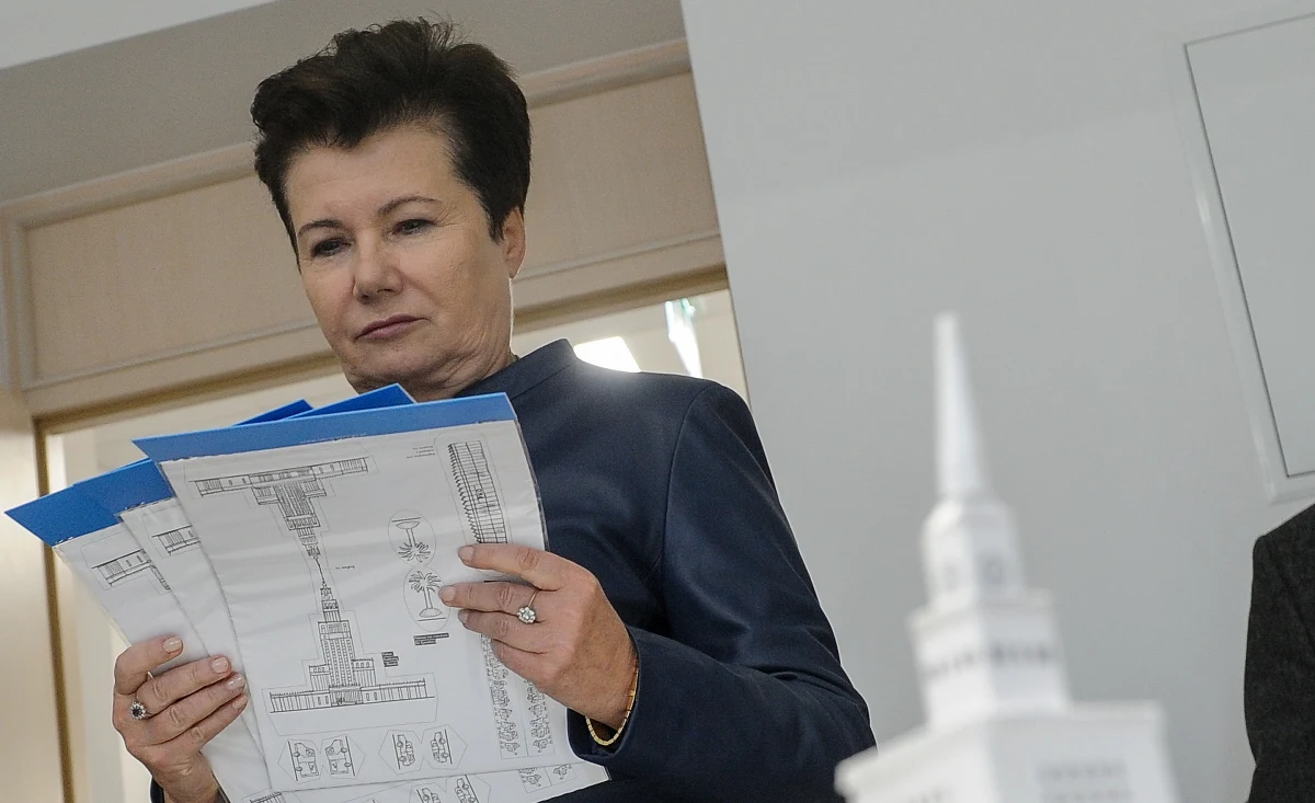 Za audyt reprywatyzacji w Warszawie stołeczny Ratusz gotów jest zapłacić 800 tysięcy złotych. Jak dowiedział się dziennikarz RMF FM Tomasz Skory, jedyny ogłoszony w tej sprawie przetarg powinien być rozstrzygnięty na początku listopada.