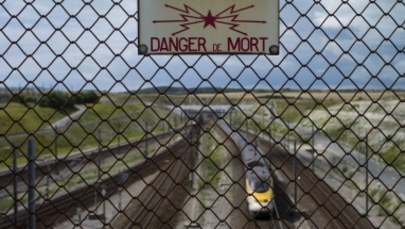 Wstrzymany ruch pociągów pod Eurotunelem. Powodem awaria zasilania 