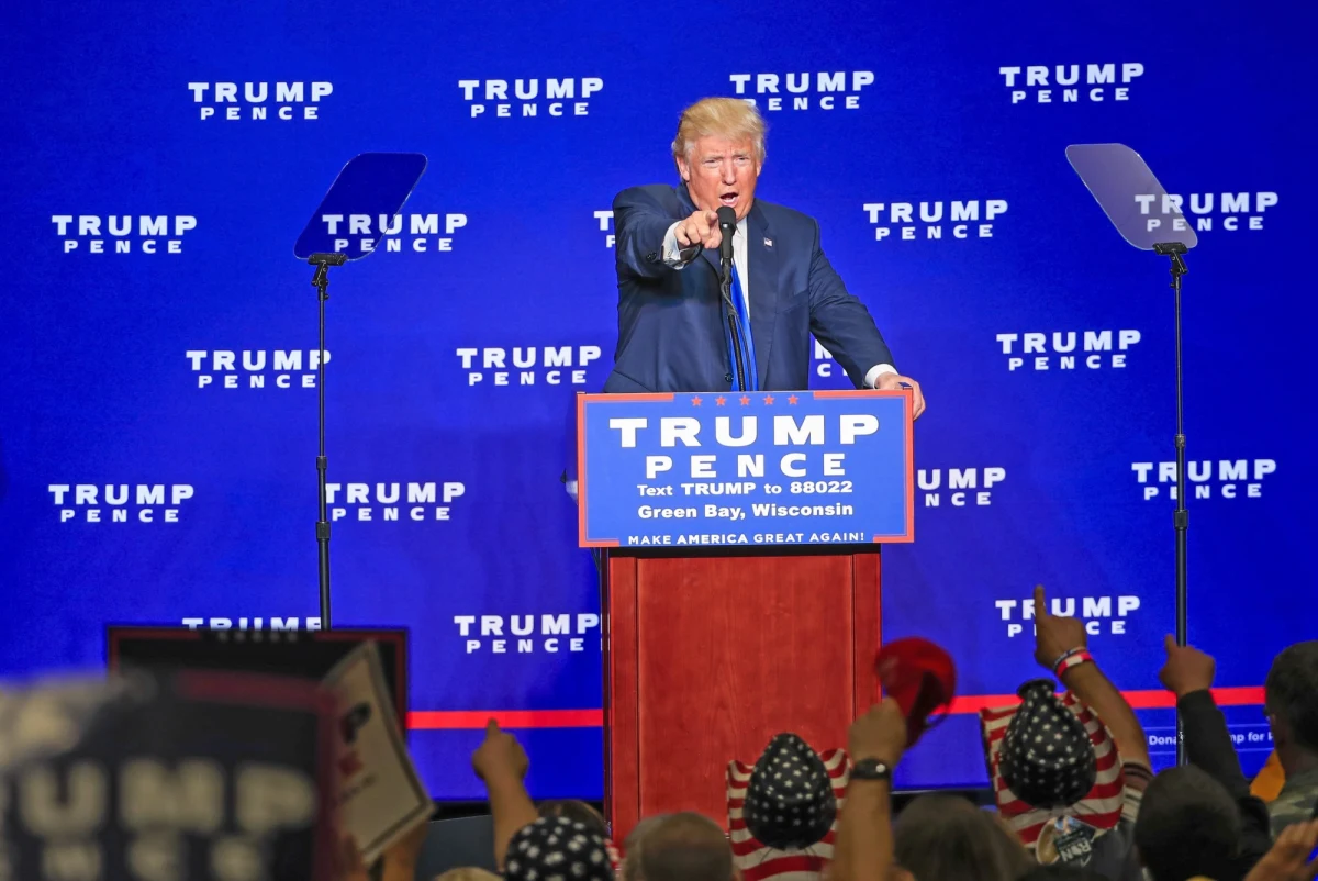 W Las Vegas odbędzie się dziś trzecia i ostatnia już debata telewizyjna kandydatów na prezydenta USA. To ostatnia szansa dla biznesmena Donalda Trumpa, by powalczyć o prezydenturę przed wielomilionową widownią z faworytką sondaży demokratką Hillary Clinton.