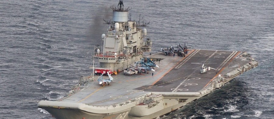 Rosja wysyła okręty marynarki wojennej do Syrii. Takie informacje uzyskała agencja Reutera od dyplomaty NATO. Potwierdzają je doniesienia norweskich służb wywiadowczych, które opublikowały zdjęcia wykonane przez samolot zwiadowczy. Widać na nich osiem rosyjskich okrętów wojennych płynących przez wody międzynarodowe u wybrzeży Norwegii. Według wywiadu zmierzających ku Syrii.