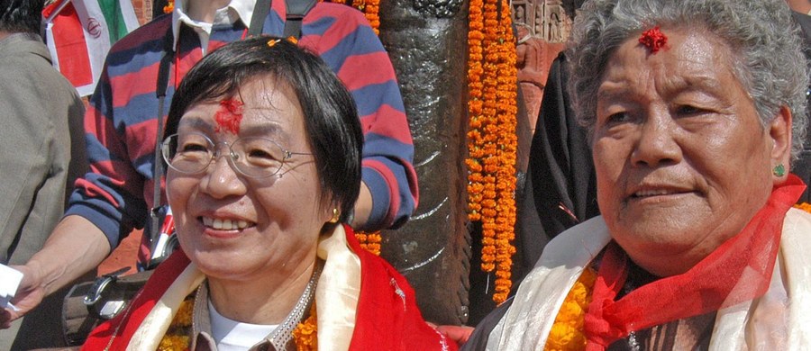 W wieku 77 lat zmarła w szpitalu w mieście Saitama na północ od Tokio japońska himalaistka i podróżniczka Junko Tabei, pierwsza zdobywczyni Mount Everest i Korony Ziemi. Przyczyną zgonu był rak otrzewnej - poinformowała agencja Kyodo.