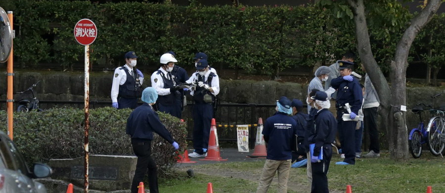 ​72-letni emerytowany żołnierz wysadził się w parku w japońskim mieście Utsunomiya. Jak podaje państwowa telewizja NHK, mężczyzna zginął na miejscu.