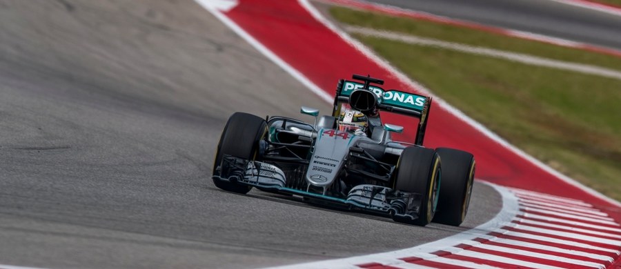 Brytyjczyk Lewis Hamilton z ekipy Mercedesa GP wygrał wyścig Formuły 1 o Grand Prix USA na torze w Austin, 18. rundę mistrzostw świata. To jego czwarte zwycięstwo na tym torze, poprzednio triumfował w 2012, 2014 i 2015 roku.