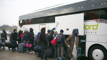 Ruszyła likwidacja dżungli w Calais - wielotysięcznego obozowiska dla uchodźców