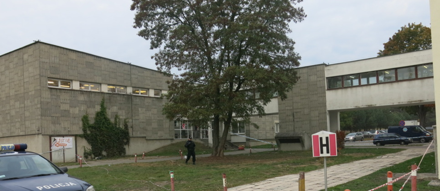 Jest akt oskarżenia w sprawie tragedii na Uniwersytecie Technologiczno-Przyrodniczym w Bydgoszczy. Po wybuchu paniki na imprezie otrzęsinowej zginęło troje studentów. Zarzuty w tej sprawie usłyszały w sumie 4 osoby.