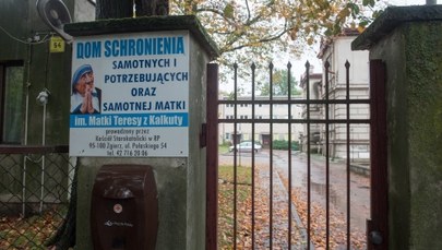 Szef Domu Schronienia w Zgierzu nie przyznał się do zarzutów. W jego ośrodku zmarło 5 osób