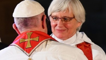Papież wykluczył możliwość wyświęcania kobiet