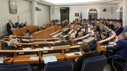 Senat przyjął bez poprawek ustawę "Za życiem". Teraz trafi ona do prezydenta