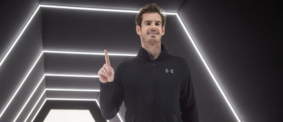 Rozstawiony z "dwójką" brytyjski tenisista Andy Murray po raz pierwszy w karierze wygrał halowy turniej ATP Masters 1000 w Paryżu (pula nagród 3,75 mln euro). W niedzielnym finale pokonał Amerykanina Johna Isnera 6:3, 6:7 (4-7), 6:4.