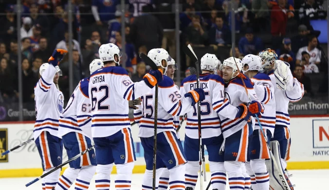 Wygrane Oilers, Blackhaws i Rangers, rekord Ducks