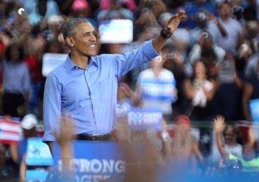 Obama o Trumpie: Jeżeli ktoś nie radzi sobie z Twitterem, jak poradzi sobie z kodami nuklearnymi?