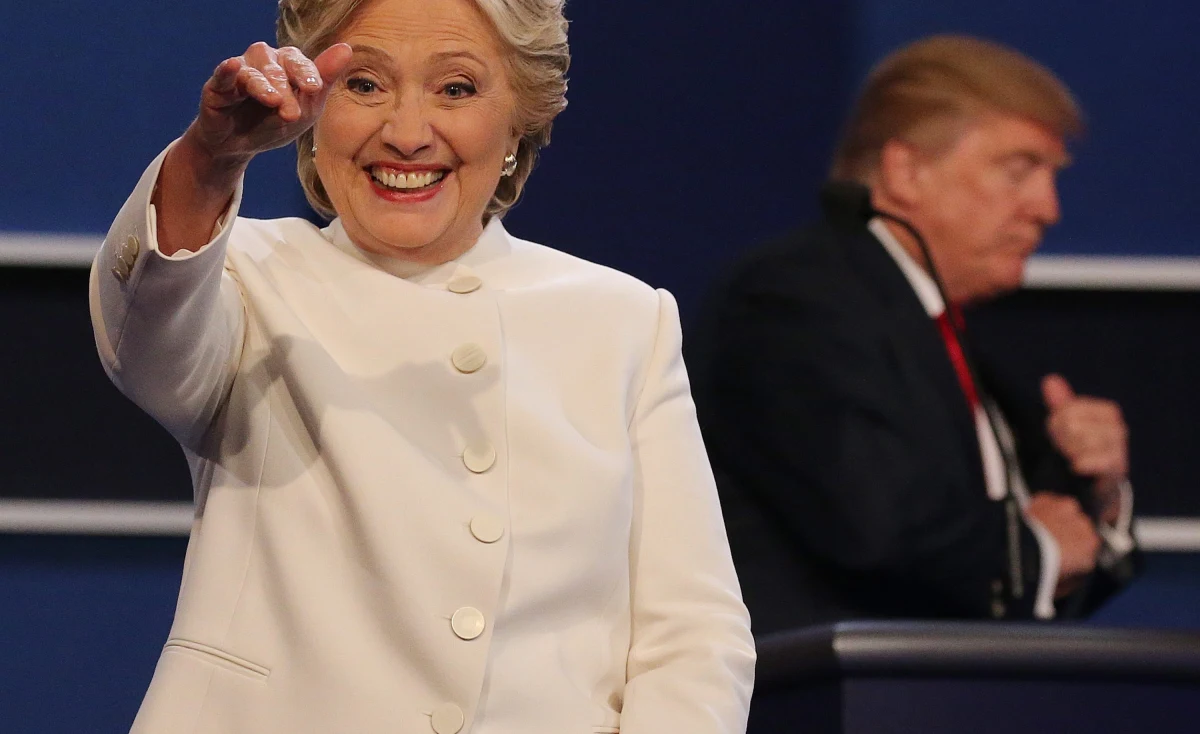 Ponoć prezydent Ronald Reagan przed podjęciem każdej ważnej decyzji radził się astrologa. A my w dniu wyborów prezydenckich w USA pytamy: co gwiazdy mówią o kandydatach i komu wróżą zwycięstwo? "Moim zdaniem o wyniku będzie decydował wpływ Księżyca. Księżyc jest w politycznej astrologii reprezentowany przez prostych ludzi. Czyli to oni zdecydują" - twierdzi w rozmowie z RMF FM astrolog Małgorzata Wadżet-Gardasiewicz. 