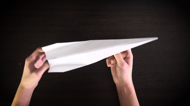 Jak zrobić samolot z papieru?