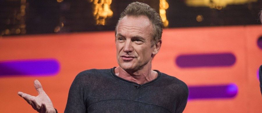 Kultowy piosenkarz Sting wydał kolejną płytę "57th & 9th". Krytycy mówią, że to powrót do korzeni. "Sting nigdy tego domu nie opuścił, choć jednoczenie cały czas podróżował" - komentuje to piosenkarz w rozmowie z naszym korespondentem, Bogdanem Frymorgenem. Muzyk opowiada RMF FM nie tylko o swojej karierze muzycznej, ale także o Brexicie i o tym, dlaczego nie obróciłby się, gdyby ktoś zawołał za nim po imieniu. Piosenkarz opowiedział także o swoich korzeniach. "Ja mam z Polską związek bardzo osobisty, bo mój wujek, Stanisław, pochodził z Warszawy. Bardzo go lubiłem i czułem się spokrewniony z Polakami. Zawsze gdy odwiedzam wasz kraj, to czuję się mile widziany" - powiedział Sting.