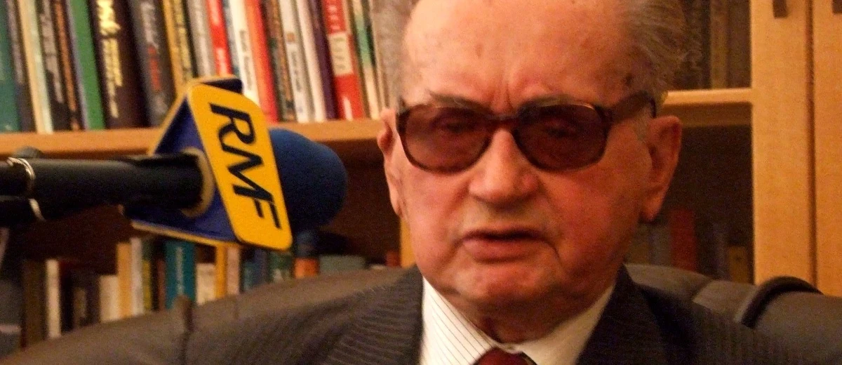 Wracam do sprawy postulatu Porozumienia Organizacji Kombatanckich i Niepodległościowych w Krakowie zdegradowania do stopnia szeregowego generała Wojciecha Jaruzelskiego, pragnąc uwypuklić nieporuszony do tej pory jej ważny aspekt.