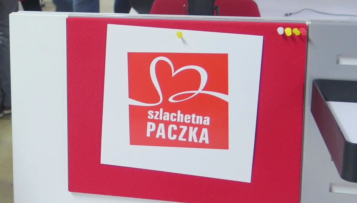 "Koniec ery dorobkiewiczów" - brzmi tegoroczne hasło akcji Szlachetna Paczka. "Należy tak pomagać, by ten ktoś obdarowany sam sobie radził w życiu" - wyjaśnił pomysłodawca akcji charytatywnej ks. Jacek Stryczek.