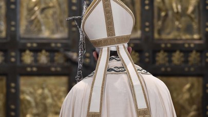 Papież Franciszek upoważnia wszystkich kapłanów do rozgrzeszenia aborcji