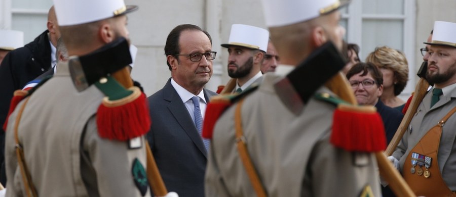 Śledztwo przeciwko prezydentowi Hollande’owi – pod zarzutem złamania tajemnicy obronności kraju – wszczęła paryska prokuratura. Nie wyklucza ona, że szef państwa chciał się przypodobać dziennikarzom przekazując im tajne informacje.