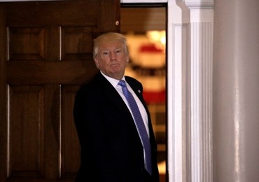 Wykrzykiwali "Heil Trump!". Fala oburzenia po wiecach neonazistów popierających nowego prezydenta