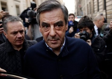 Prawicowe prawybory we Francji: Triumf Francois Fillona