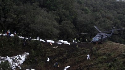 Kolumbia: Pilot rozbitego samolotu zgłaszał kontrolerom brak paliwa