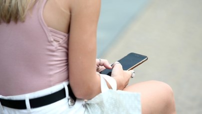 Całkowite zniesienie opłat za roaming w UE? Polska wstrzymuje się od głosu