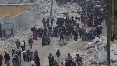 Sekretarz stanu USA: Niech skończy się zabijanie w Aleppo, niech dotrze tam pomoc