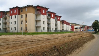 Konflikt Morawiecki-Adamczyk, czyli kto będzie dowodził flagowym programem Mieszkanie Plus