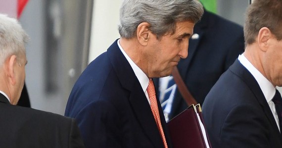 "Szefowie dyplomacji USA i Rosji, John Kerry i Siergiej Ławrow, nie poczynili w czasie dwóch krótkich rozmów żadnych postępów w kwestii ewentualnego rozejmu w syryjskim mieście Aleppo" - poinformowało źródło z otoczenia sekretarza stanu USA.