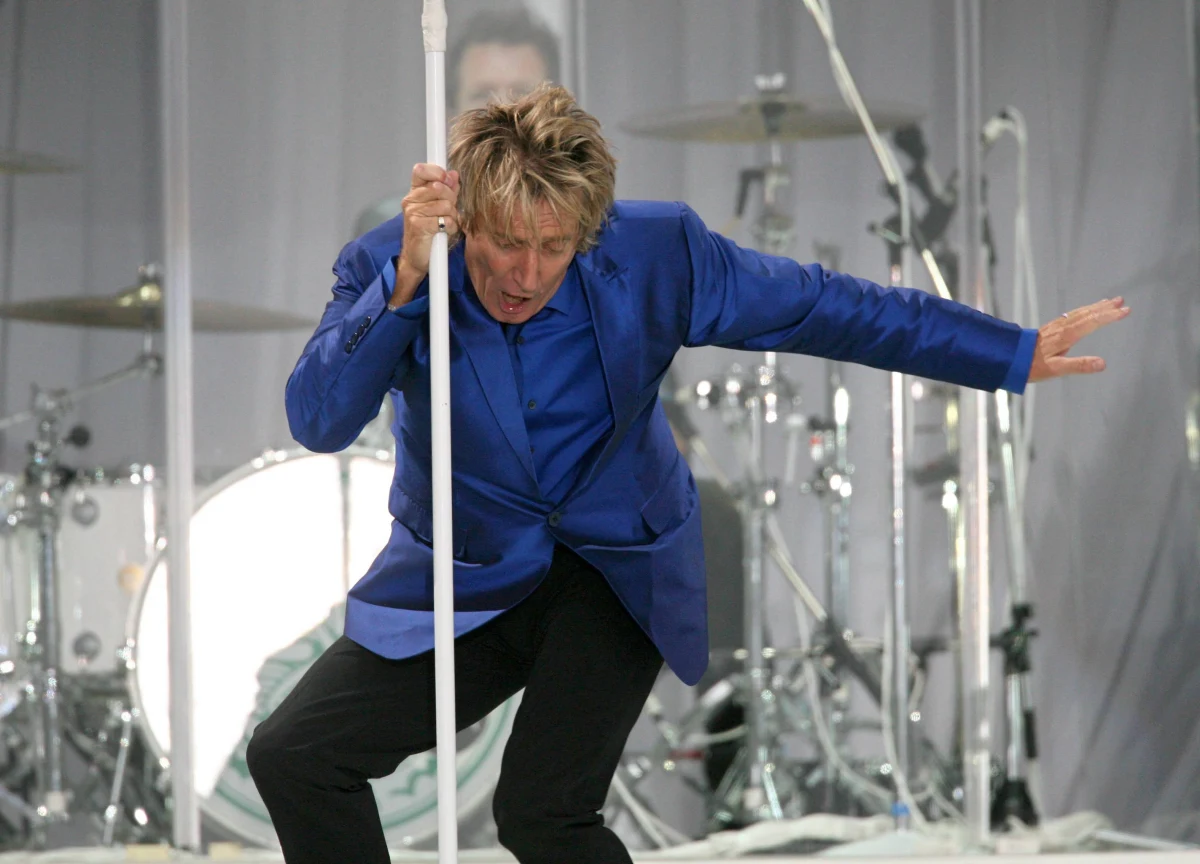 Po sukcesie majowego występu w Łodzi, Rod Stewart wraca do Polski na dwa wyjątkowe koncerty. W lutym 2017 roku zaśpiewa swoje największe hity w Krakowie oraz w Gdańsku. 