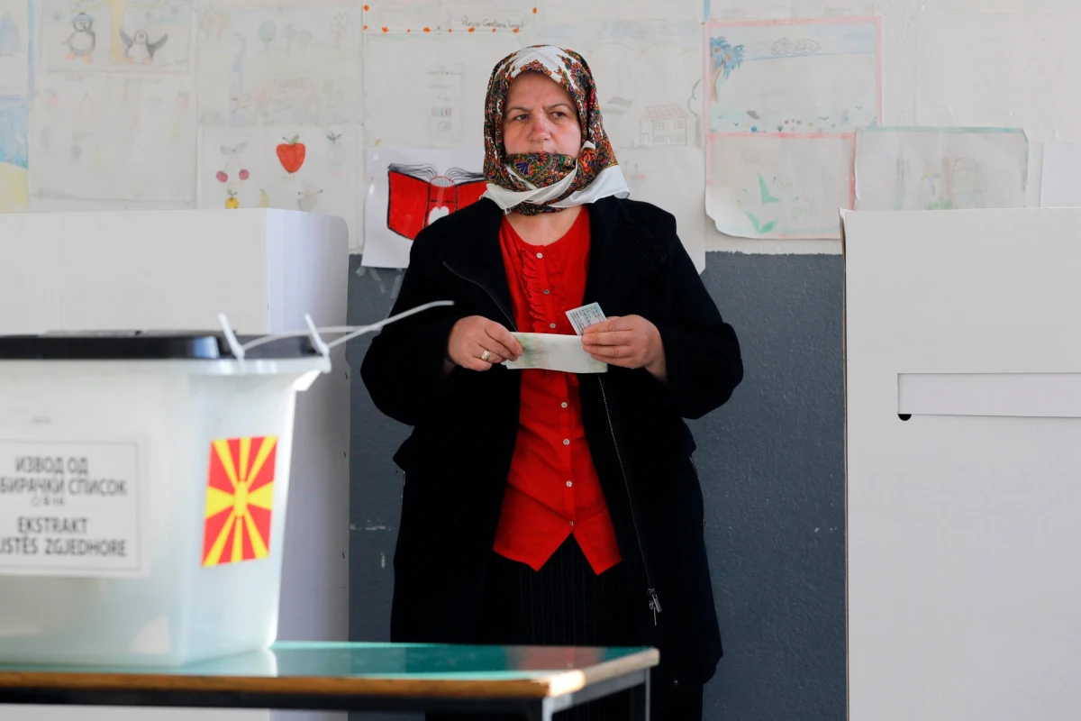 W Macedonii odbyły się przedterminowe wybory parlamentarne, które mają zakończyć trwający blisko dwa lata wielki kryzys polityczny. Ten dwumilionowy bałkański kraj pogrążył się w chaosie na skutek skandalu podsłuchowego.