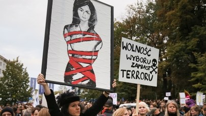 "Gazeta Wyborcza": Sejm wkrótce wróci do tematu aborcji