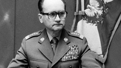 Generał Kukliński, szeregowi Jaruzelski i Kiszczak