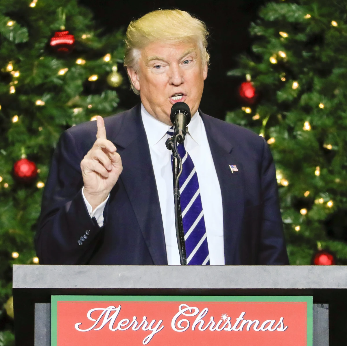 Sąd w Las Vegas wydał wyrok ws. Brytyjczyka, który próbował dokonać zamachu na życie Donalda Trumpa. 20-letni Brytyjczyk Michael Sandford pójdzie na rok do więzienia. 