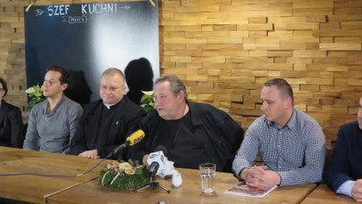 Piękna tradycja w Krakowie. Już od 20 lat organizują wigilię dla bezdomnych i potrzebujących