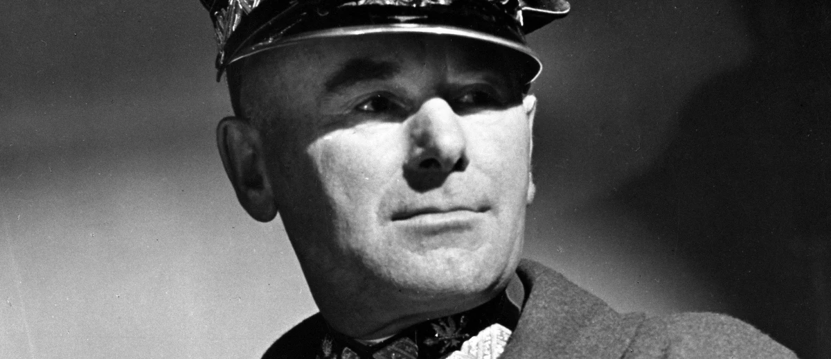 Upadek projektu sejmowego świadczy o tym, że nie wszyscy w PiS są bezkrytyczni wobec tzw. „nowej polityki historycznej”.