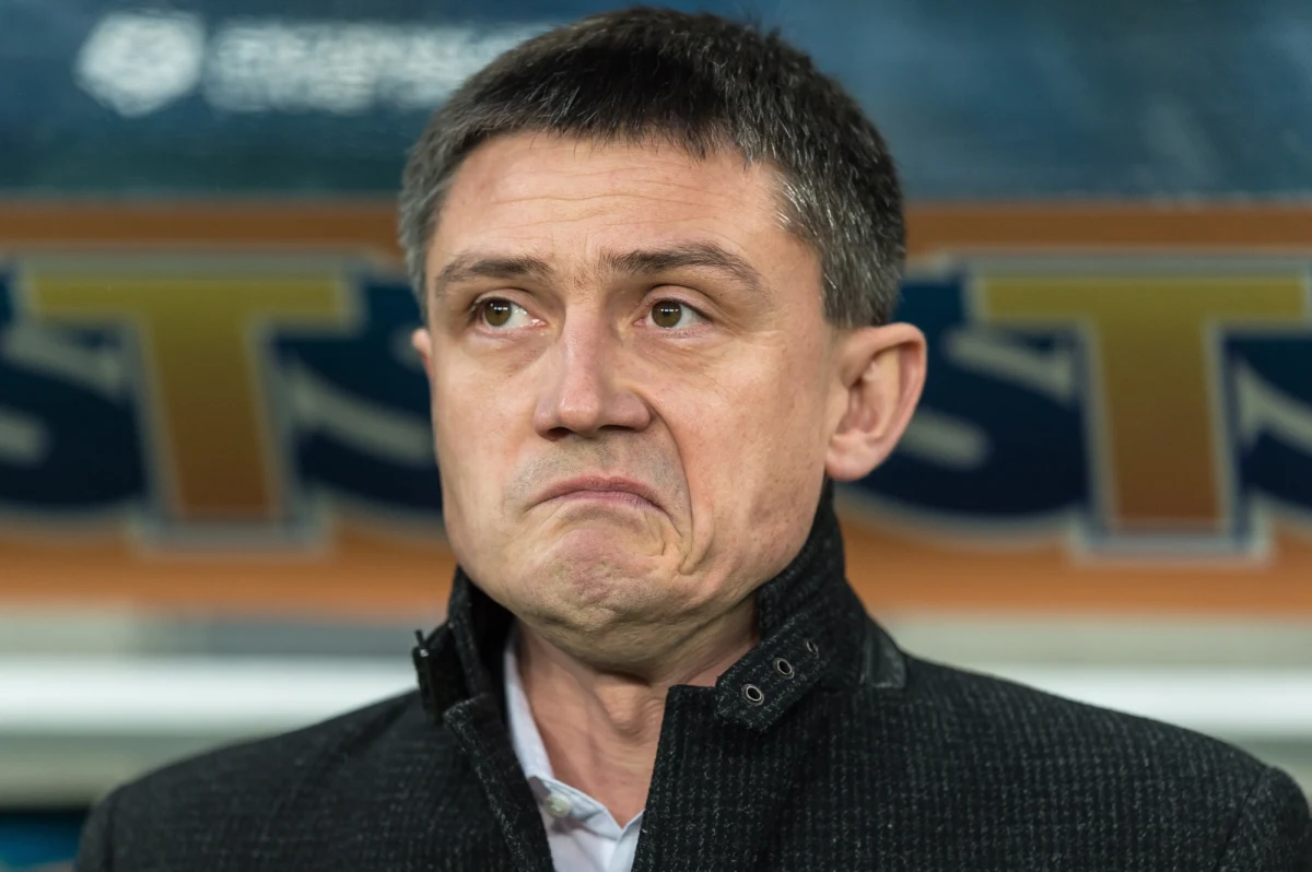 Mariusz Rumak nie będzie już trenerem Śląska Wrocław, który poprowadził łącznie w 33 spotkaniach. W ostatnim spotkaniu Śląsk przegrał z Arką Gdynia 0 do 2 i zakończył rozgrywki w 2016 roku na 12 miejscu.