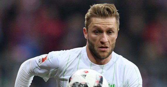 To się nazywa zrobić sobie prezent pod choinkę! Jakub Błaszczykowski pochwalił się kibicom obronieniem pracy licencjackiej. Kierunek: turystyka i rekreacja.