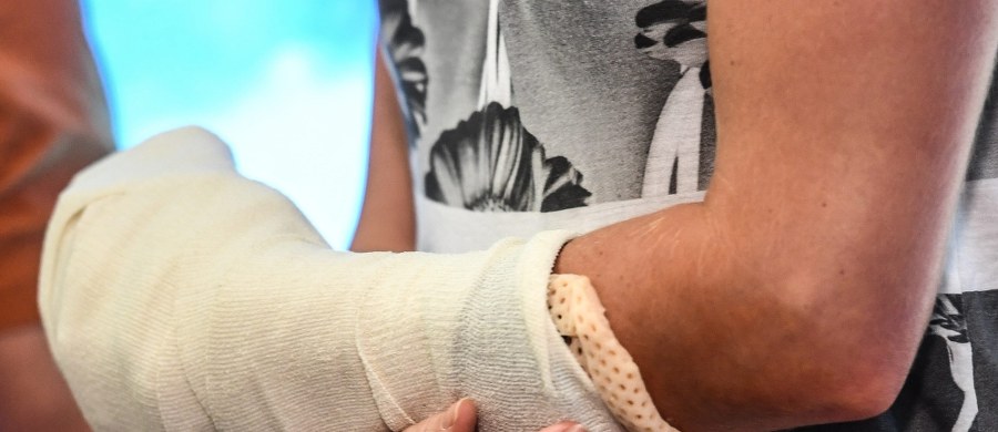 Petra Kvitova jest optymistką jeśli chodzi o powrót do gry po wtorkowej operacji lewej ręki, którą zranił jej nożem włamywacz. "Niezależnie od tego, czy potrwa on kilka miesięcy, czy rok" - zaznaczyła czeska tenisistka.