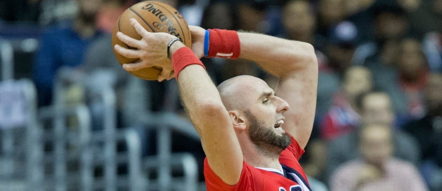 Marcin Gortat zdobył 19 punktów i miał 13 zbiórek, a jego Washington Wizards w piątkowym meczu ligi NBA wygrali u siebie z Brooklyn Nets 118:95. W drugiej połowie polski środkowy raz po raz efektownie pakował piłkę do kosza. To było 16. zwycięstwo Wizards w sezonie.