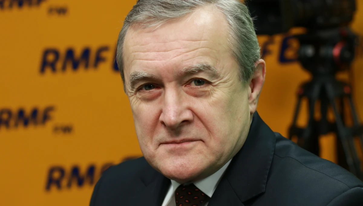 "Mieliśmy wielką okazję. To nie była kolekcja nasza, czyli narodu polskiego, tylko kolekcja prywatna Fundacji Książąt Czartoryskich. Kolekcja w dużej mierze nie była prezentowana, pałac Czartoryskich był od wielu lat remontowany i nie było widać końca tego remontu, były problemy z kwestią wyjazdu najwartościowszego obrazu czyli Damy z gronostajem" - wyliczał gość Porannej rozmowy w RMF FM prof. Piotr Gliński, odnosząc się do kwestii zakupu przez państwo zbioru dzieł należących do Fundacji Książąt Czartoryskich. "Chcieliśmy przeciąć te wszystkie problemy" - mówił minister kultury. "Własność prywatna to jest co innego niż depozyt i akurat tak się złożyło, że mogliśmy to zrobić" - przekonywał szef resortu.