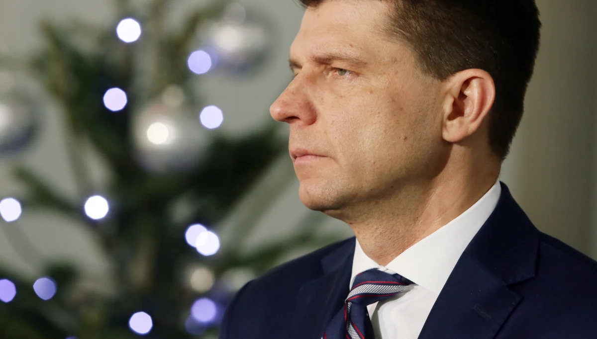 Lider Nowoczesnej Ryszard Petru powiedział, że jego niedawny wyjazd zagraniczny był wyjazdem prywatnym, sfinansowanym z prywatnych pieniędzy. "Nie było tam żadnej złotówki z pieniędzy publicznych, ani partyjnych" - podkreślił.