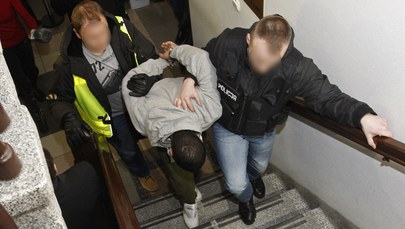 Tragedia w Ełku: Areszt dla obu obcokrajowców podejrzanych o zabójstwo 21-latka