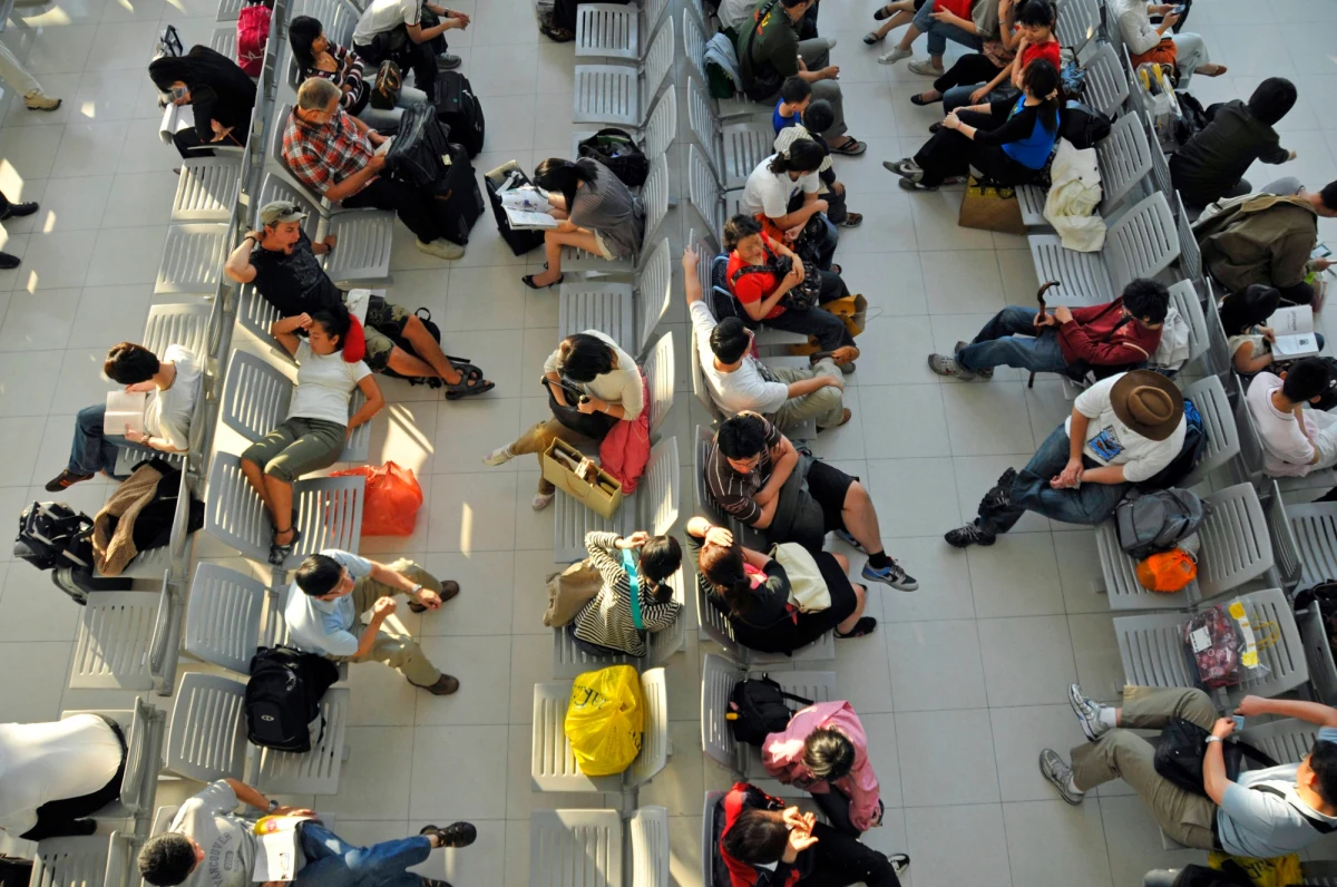 Około 330 Polaków utknęło w Tajlandii. To turyści, którzy wczoraj mieli przylecieć z prowincji Krabi do Warszawy. Zgłoszenie w tej sprawie dostaliśmy na Gorącą Linię RMF FM.