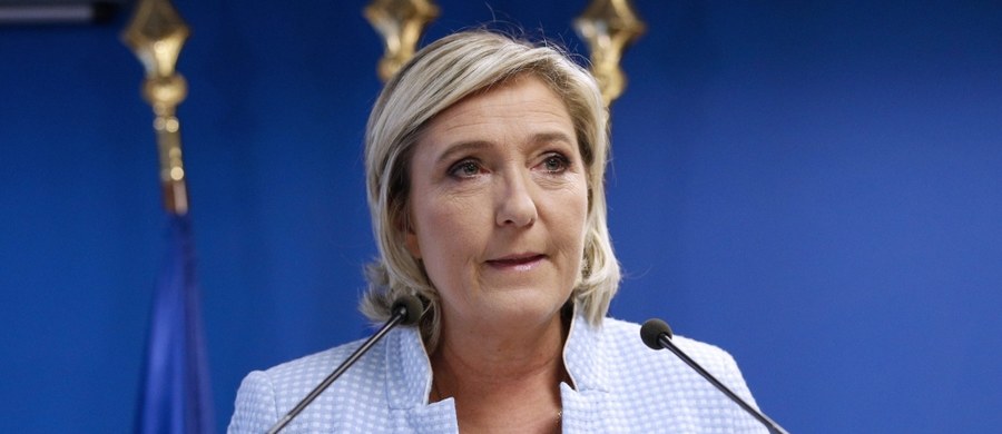 ​MSZ Ukrainy jest oburzone wypowiedziami Marine Le Pen, kandydatki prawicowego Frontu Narodowego we francuskich wyborach prezydenckich. Polityk stwierdziła we wtorek, że dokonana przez Rosję aneksja Krymu nie była nielegalna.