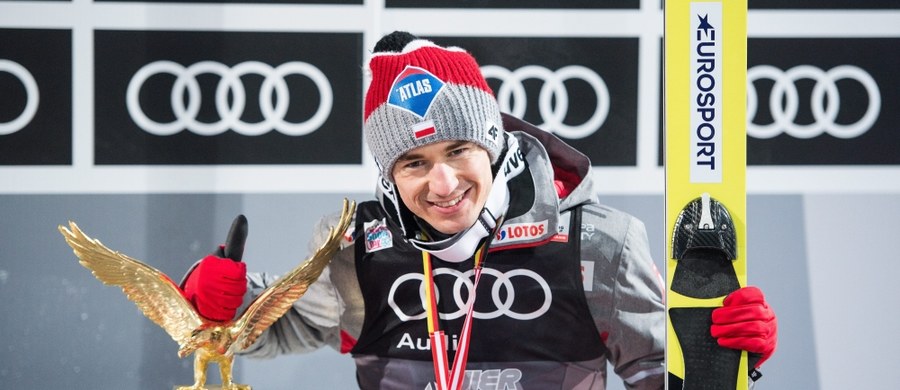 Kamil Stoch, zwycięzca 65. Turnieju Czterech Skoczni, awansował po raz pierwszy w tym sezonie na pozycję lidera listy zarobków Pucharu Świata w skokach narciarskich. Po 12 z 33 zawodów na jego koncie jest 70 800 franków szwajcarskich (ok. 291 tys. zł).