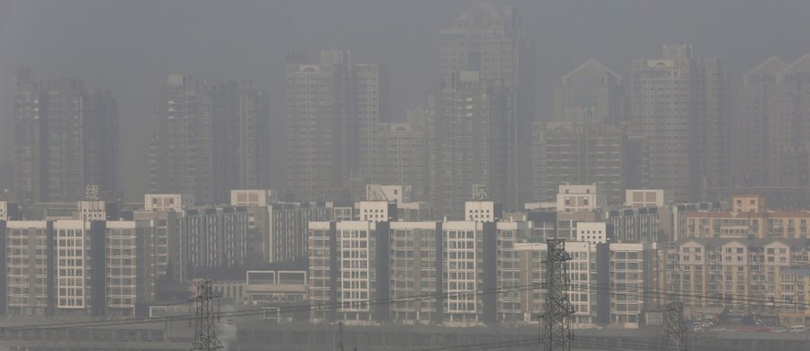 Jeszcze w tym roku w Pekinie powołane zostaną nowe siły policji, których zadaniem będzie kontrola wdrażania działań do walki z zanieczyszczeniem powietrza. To najnowszy sposób władz chińskiej stolicy na walkę ze smogiem.